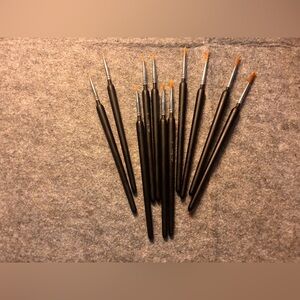 Artist Grade Fine Detail Hook Line Watercolor Gouache Acrylic Paintbrush Set 11